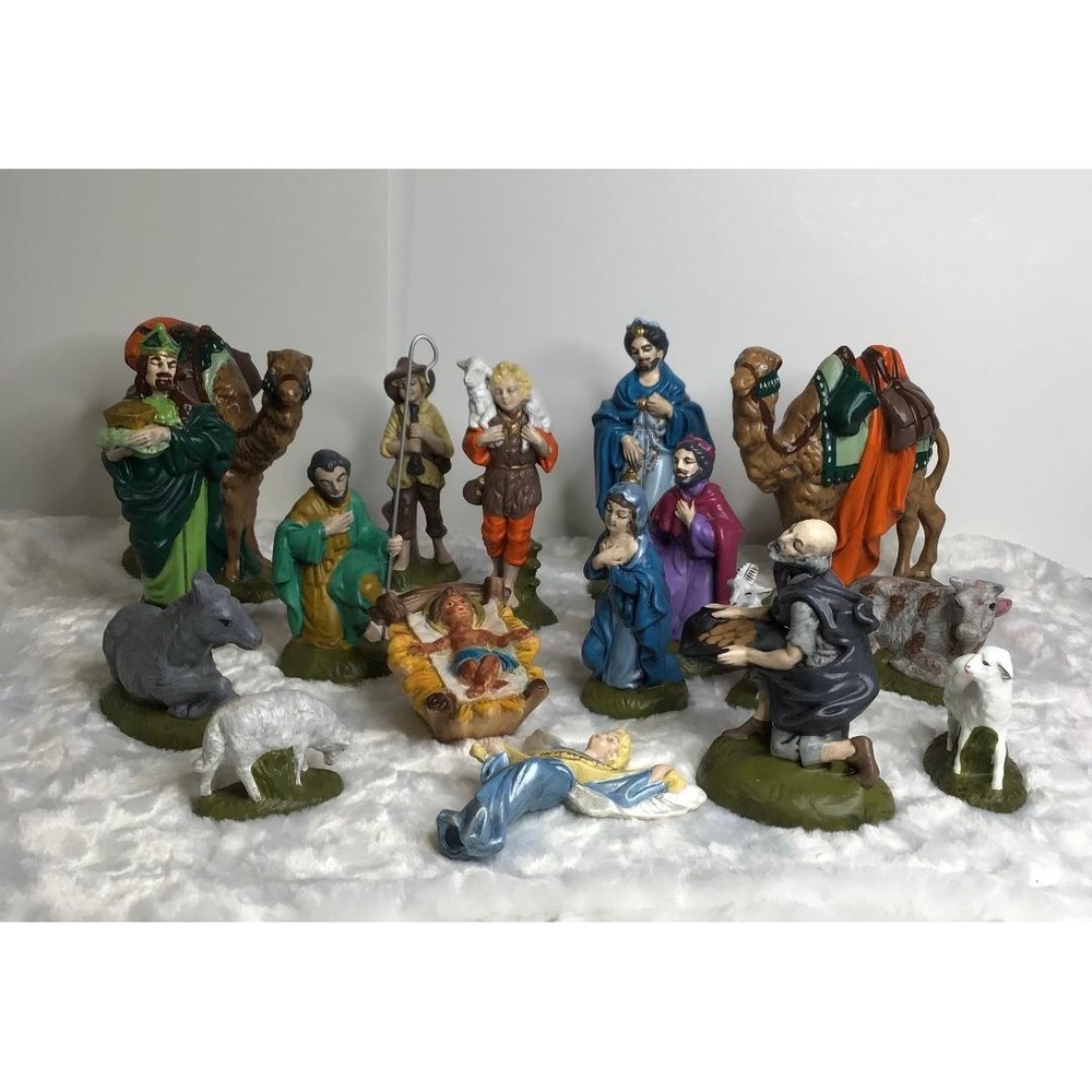 Vintage‎ Christmas Nativity Set Atlantic Mold 17 Piece Ceramic 1970 Hand Painted